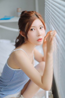 少年妇荡乳情欲办公室